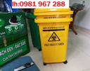 Thùng rác 60 lít y tế.jpg
